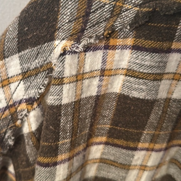 Urban Outfitters BDG raw edge flannel shirt - Picture 4 of 5